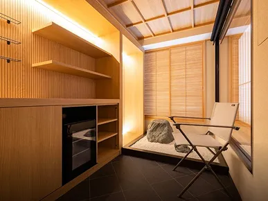 時をかさね、時をこえた「きょう」の魅力にであう。