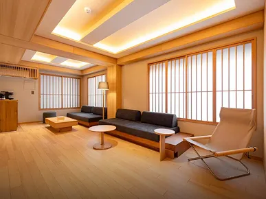 時をかさね、時をこえた「きょう」の魅力にであう。